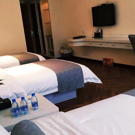 Mellow Orange Hotel - Bao'An 深セン市 エクステリア 写真